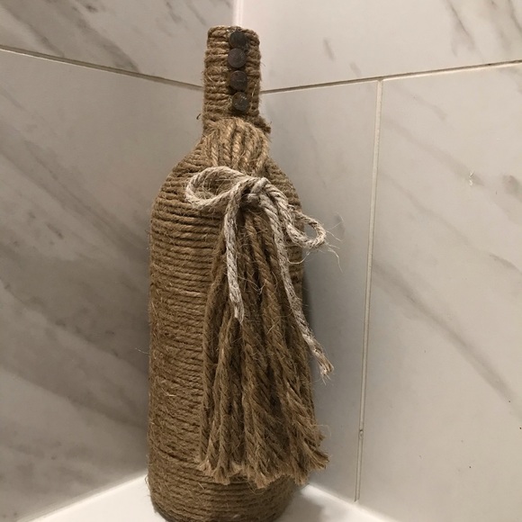 A Cornucopia of Plenty of Upcycled Vases. - Picture 6 of 17